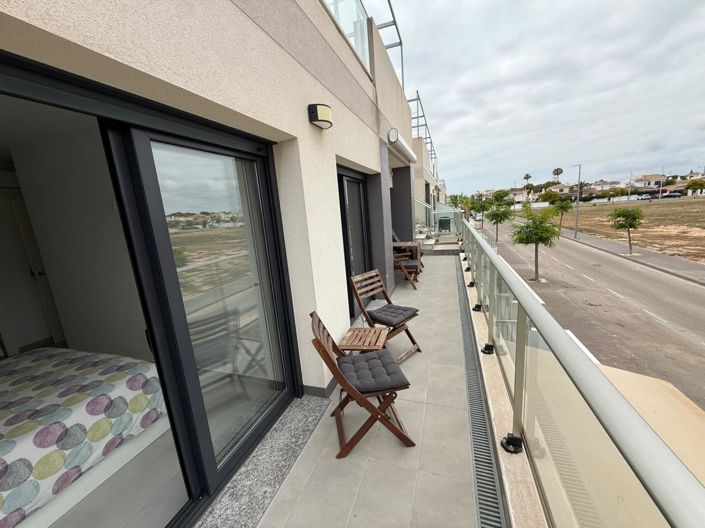 Image No.21-2 Bed Apartment for sale