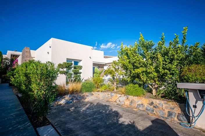 Image No.11-2 Bed Villa for sale