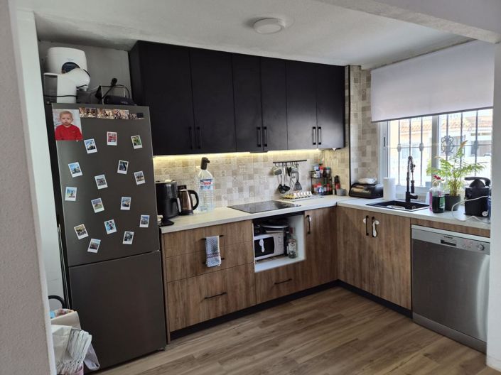 Image No.35-2 Bed Property for sale
