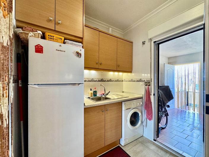 Image No.25-2 Bed Apartment for sale