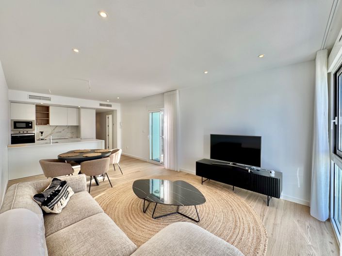 Image No.24-3 Bed Penthouse for sale
