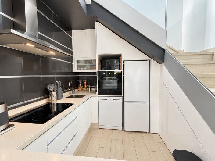 Image No.13-3 Bed Duplex for sale