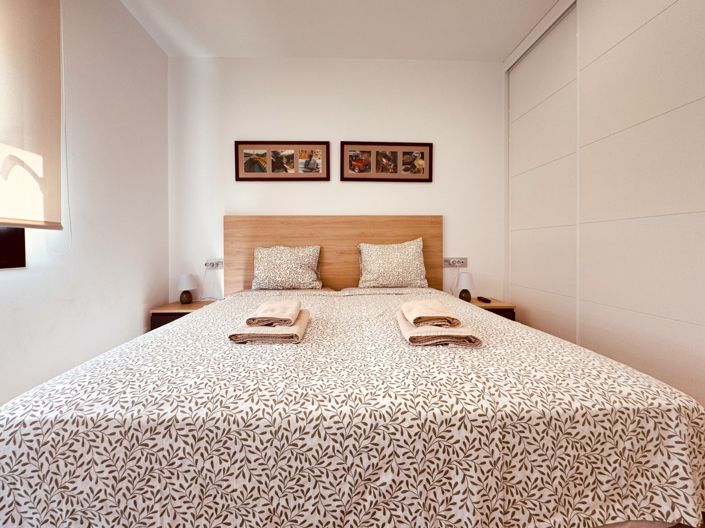 Image No.12-2 Bed Apartment for sale