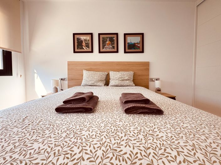 Image No.8-2 Bed Apartment for sale