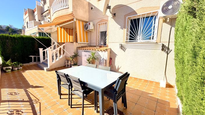 Image No.2-2 Bed Property for sale