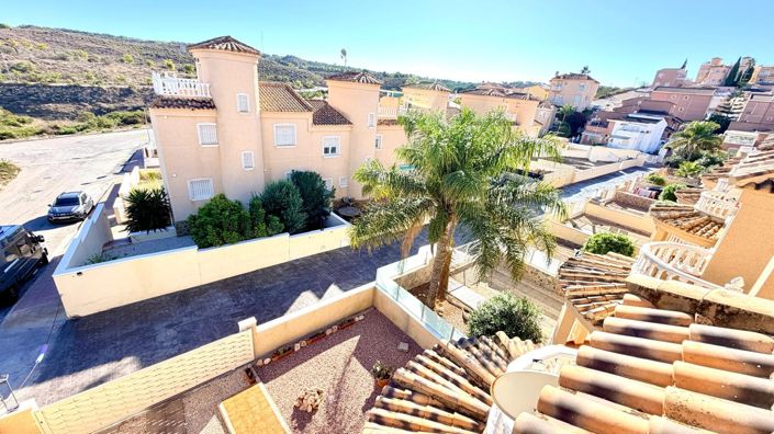 Image No.30-3 Bed Property for sale