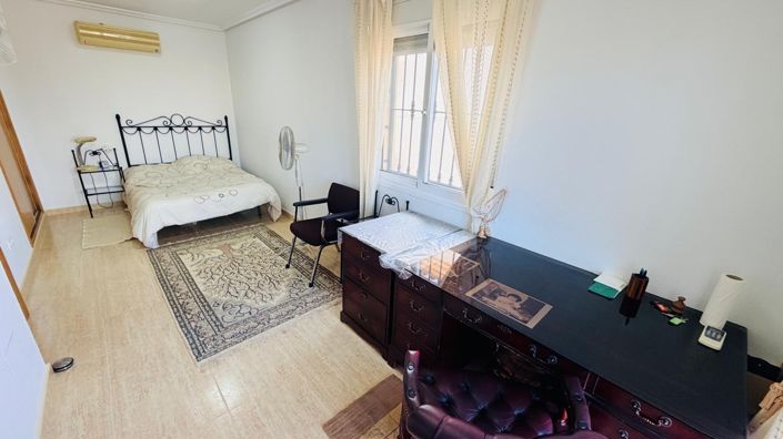 Image No.15-3 Bed Villa for sale
