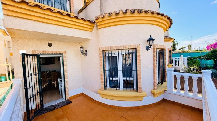 Image No.22-3 Bed Villa for sale