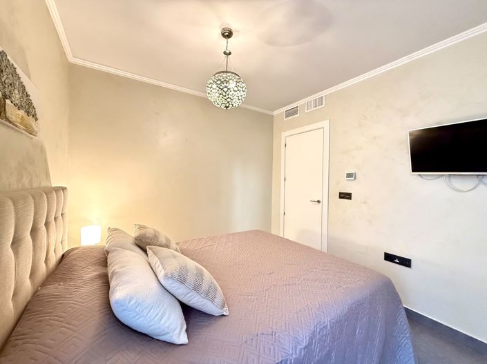 Image No.11-2 Bed Apartment for sale