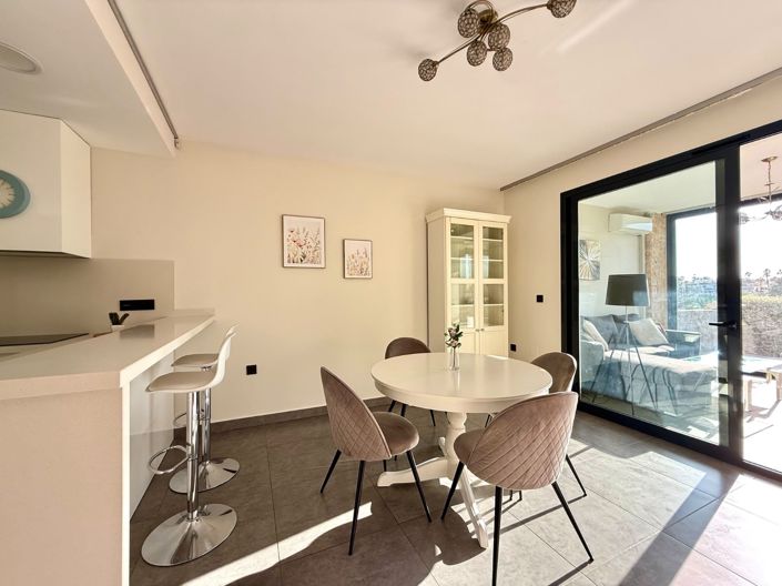 Image No.15-2 Bed Apartment for sale