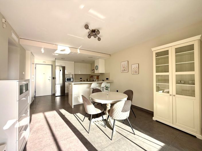 Image No.21-2 Bed Apartment for sale