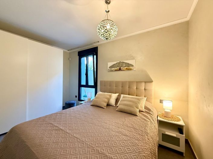 Image No.24-2 Bed Apartment for sale