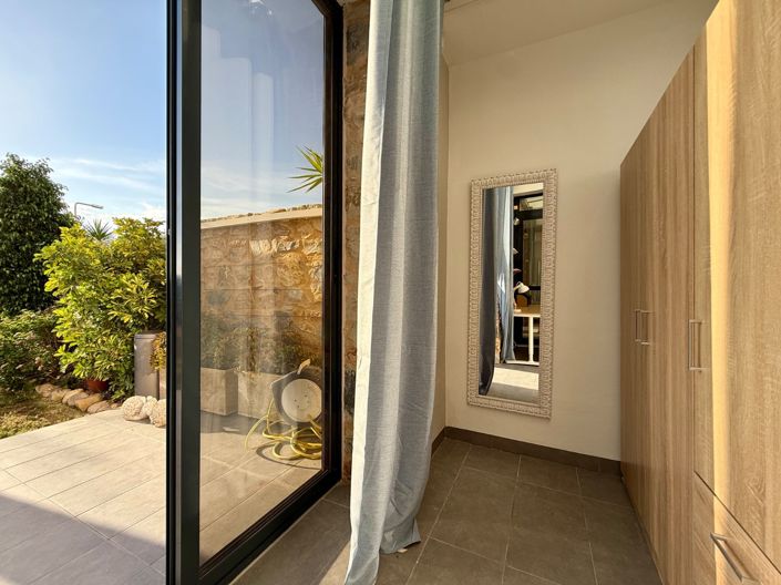 Image No.40-2 Bed Apartment for sale