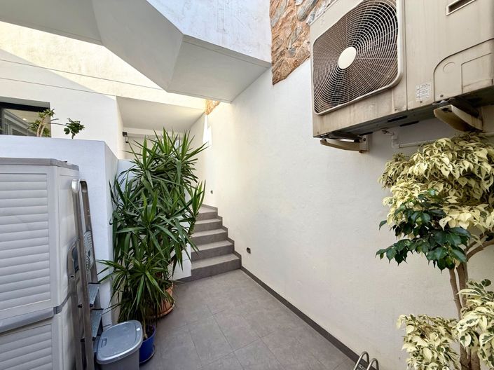 Image No.45-2 Bed Apartment for sale