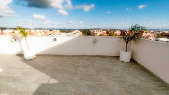 Image No.25-3 Bed Villa for sale
