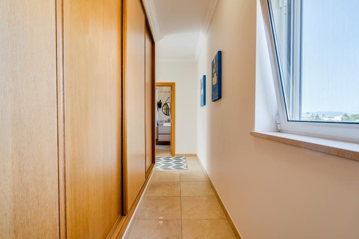 Image No.17-4 Bed Villa / Detached for sale