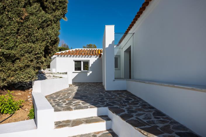 Image No.26-4 Bed Villa for sale