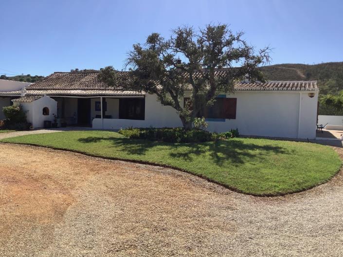 Image No.28-4 Bed Villa / Detached for sale