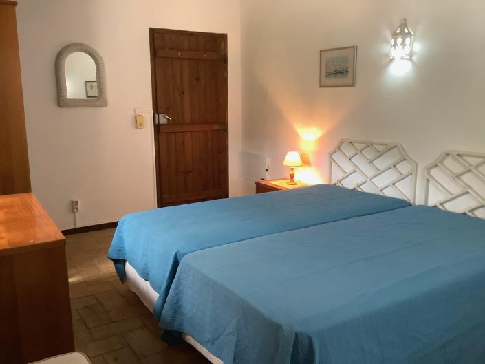 Image No.23-4 Bed Villa / Detached for sale