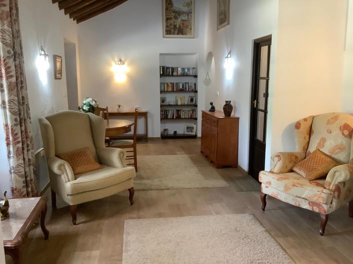 Image No.5-4 Bed Villa / Detached for sale