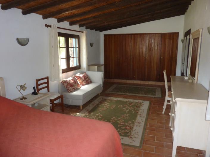 Image No.12-4 Bed Villa / Detached for sale