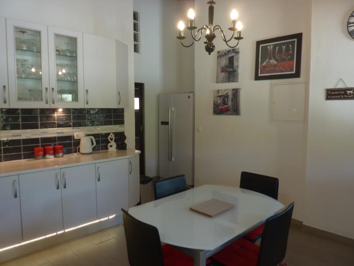 Image No.10-4 Bed Villa / Detached for sale