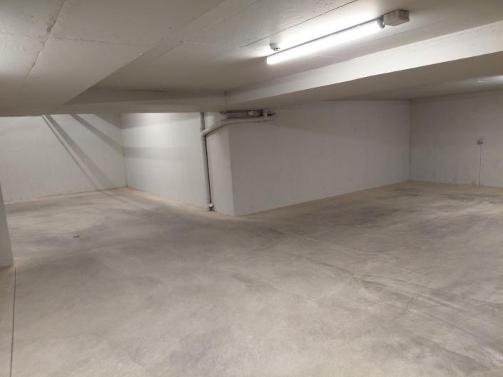 Image No.16-2 Bed Maisonette for sale