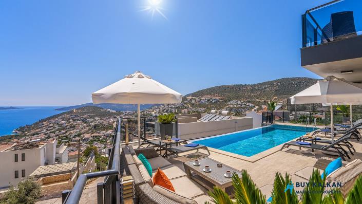 Image No.32-Villa / Détaché de 5 chambres à vendre à Kalkan