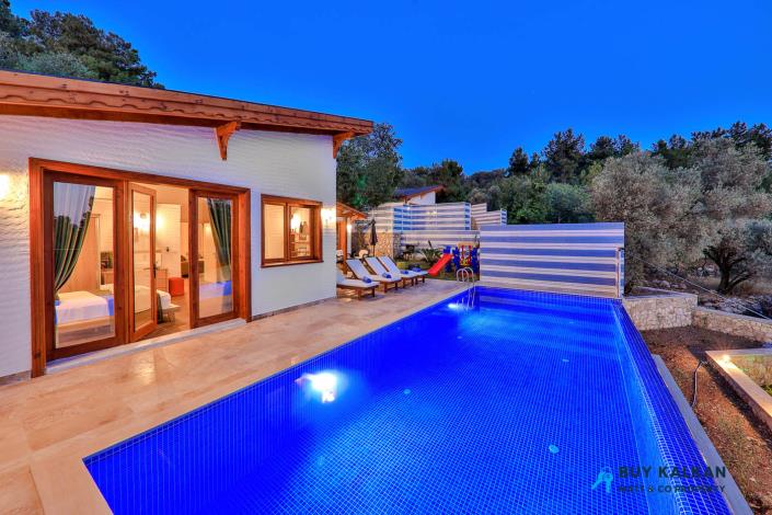 Image No.24-Villa / Détaché de 5 chambres à vendre à Kalkan