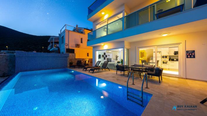 Image No.7-Villa / Détaché de 4 chambres à vendre à Kalkan