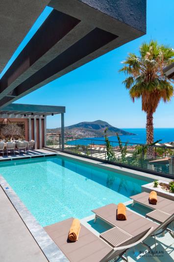 Image No.8-Villa / Détaché de 4 chambres à vendre à Kalkan