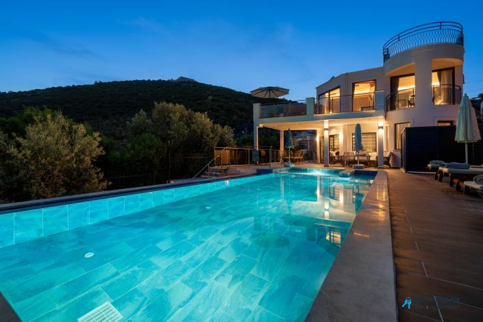 Image No.40-Villa / Détaché de 6 chambres à vendre à Kalkan