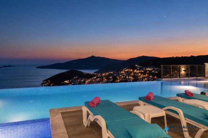 Image No.44-Villa / Détaché de 4 chambres à vendre à Kalkan