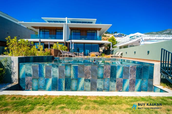 Image No.7-3 Bed Villa for sale