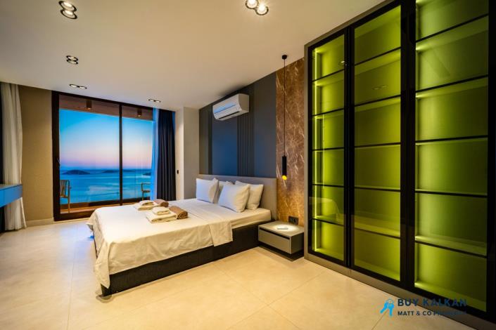 Image No.29-3 Bed Villa for sale