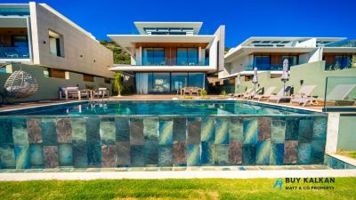 aura-e-villa-01