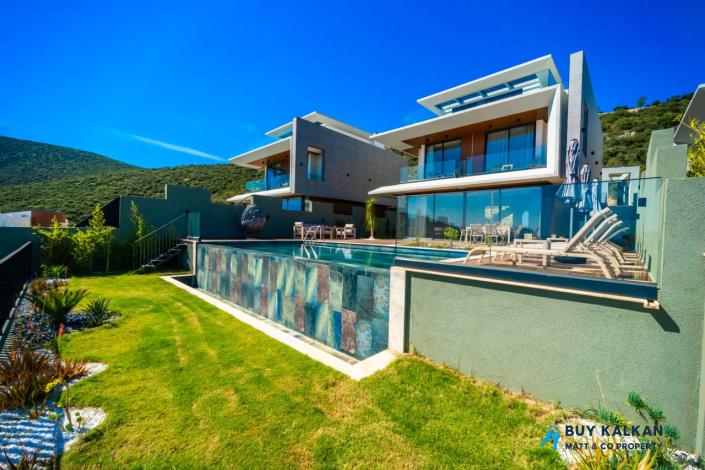 Image No.11-3 Bed Villa / Detached for sale