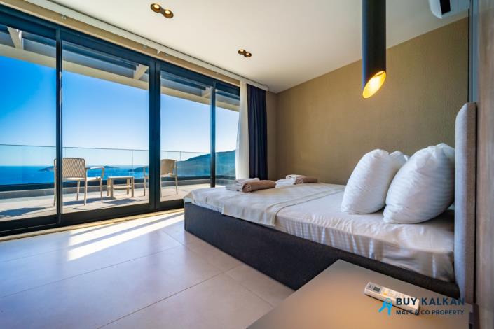 Image No.36-3 Bed Villa / Detached for sale
