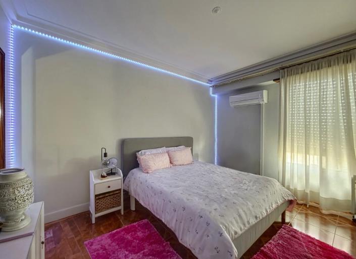 Image No.16-4 Bed Apartment for sale