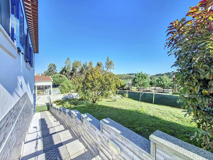 Image No.30-3 Bed House for sale