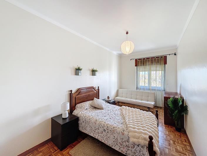 Image No.9-4 Bed Apartment for sale