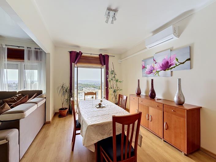 Image No.2-4 Bed Apartment for sale