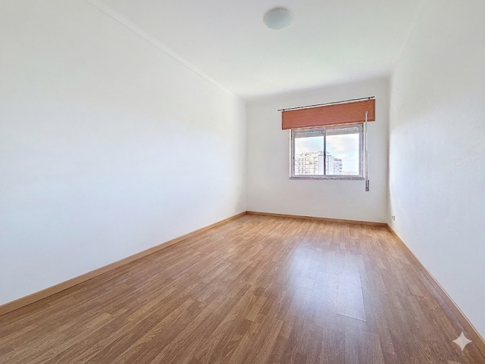 Image No.17-Appartement de 3 chambres à vendre