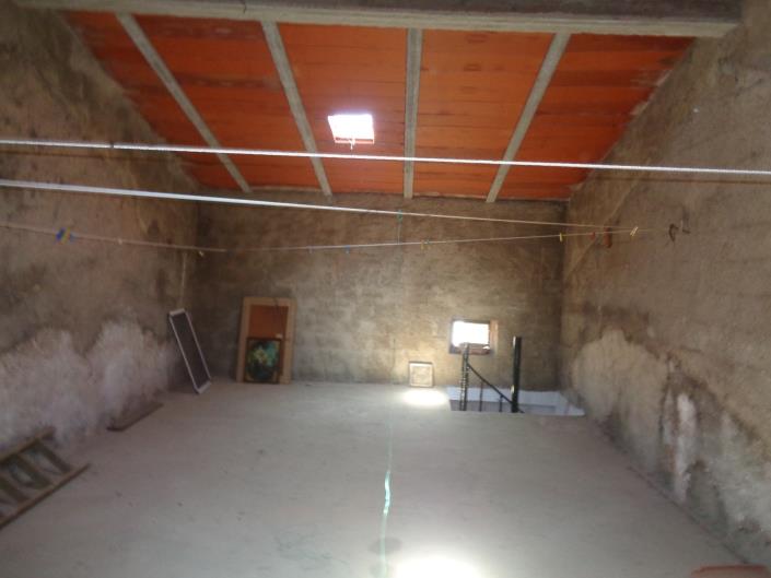 Image No.18-3 Bed House for sale