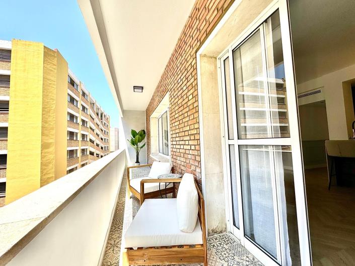 Image No.29-4 Bed Apartment for sale