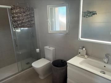 master-bathroom