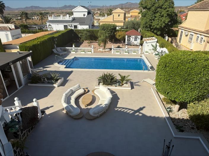 Image No.25-4 Bed Villa / Detached for sale