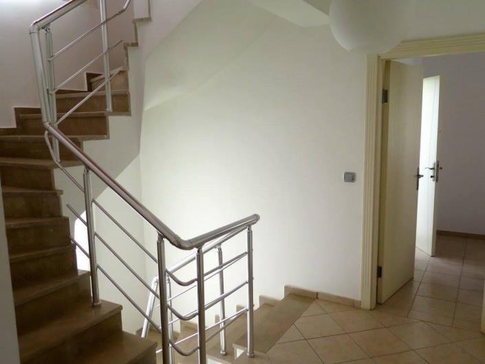 Image No.19-3 Bed Villa / Detached for sale
