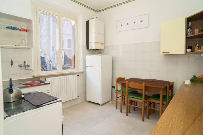 Image No.7-2 Bed Townhouse for sale