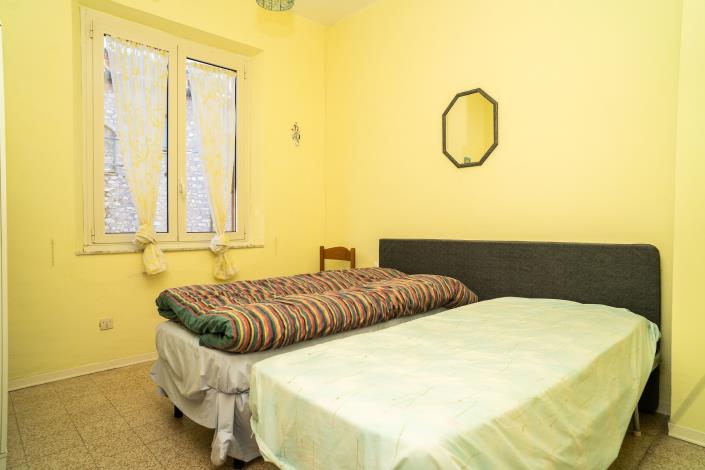 Image No.15-2 Bed Townhouse for sale